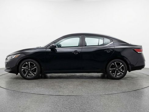 Used 2025 Nissan Sentra SV FWD image 5