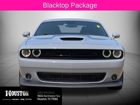 Used 2022 Dodge Challenger R/T w/ Blacktop Package RWD image 10