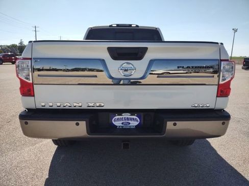 Used 2019 Nissan Titan Platinum Reserve w/ Platinum Utility Package AWD/4WD image 4