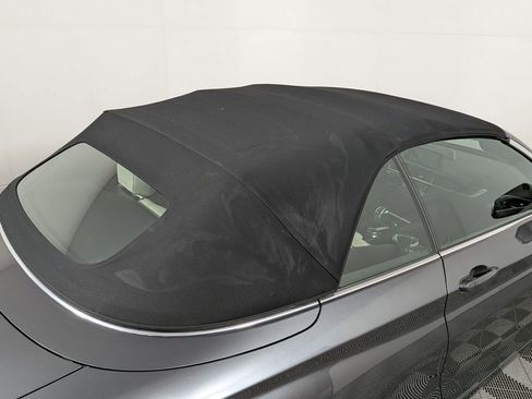 Used 2020 BMW 230i xDrive Convertible w/ Premium Package image 15