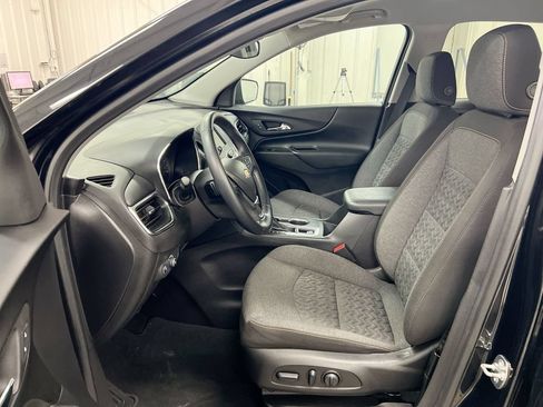 Used 2024 Chevrolet Equinox LT AWD/4WD image 19