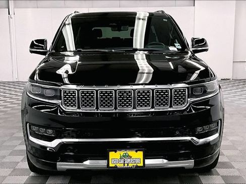 Used 2024 Jeep Grand Wagoneer Series III AWD/4WD image 4