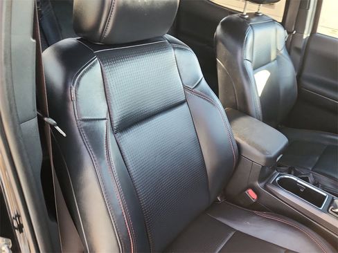 Used 2019 Toyota Tacoma TRD Pro image 16