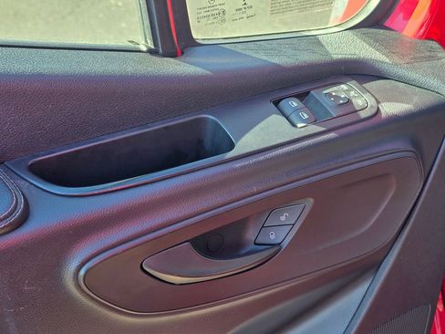 Used 2022 Mercedes-Benz Sprinter 144 Cargo image 22