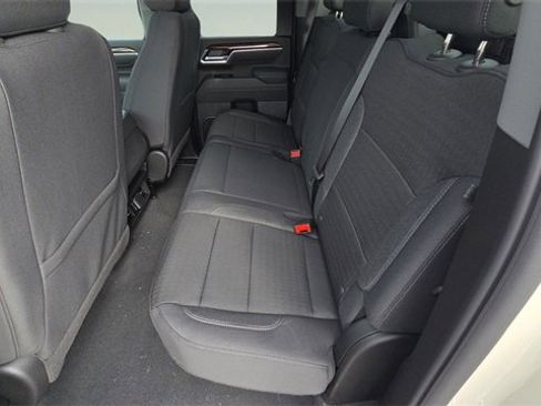 New 2026 GMC Sierra 2500 SLE w/ Preferred Package image 29