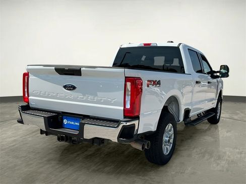 Certified 2024 Ford F250 XLT w/ FX4 Off-Road Package image 8