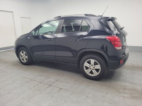 Used 2022 Chevrolet Trax LT w/ Driver Confidence Package AWD/4WD image 3
