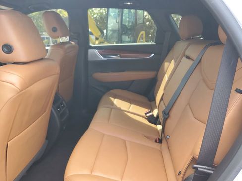 Used 2023 Cadillac XT5 Premium Luxury w/ Technology Package image 14