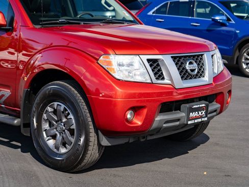 Used 2017 Nissan Frontier PRO-4X w/ Pro-4x Luxury Package AWD/4WD image 6