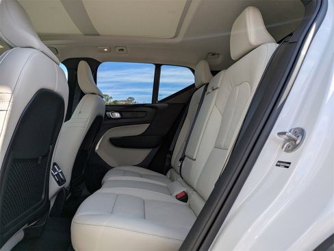 New 2026 Volvo XC40 B5 Plus w/ Protection Package Premier image 16