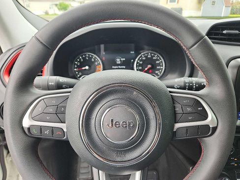 Certified 2023 Jeep Renegade Trailhawk image 18