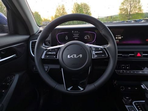 New 2026 Kia Seltos S AWD/4WD image 23