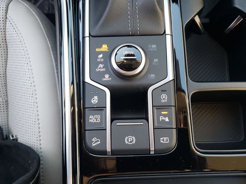 New 2026 Kia Sorento SX image 15