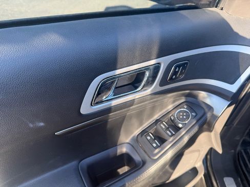 Used 2015 Ford Explorer Sport w/ Equipment Group 401A image 14