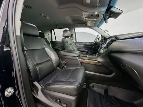 Used 2018 Chevrolet Tahoe LT w/ LT Midnight Edition AWD/4WD image 30