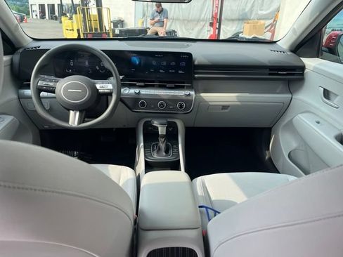 Used 2024 Hyundai Kona SE FWD image 26