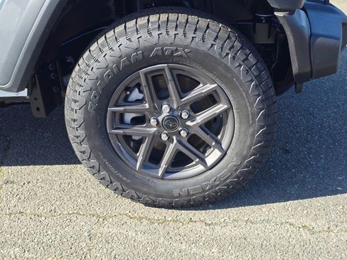 New 2026 Jeep Wrangler Sport AWD/4WD image 9