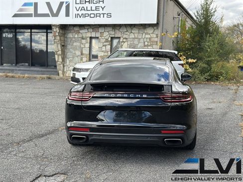Used 2017 Porsche Panamera 4 image 6