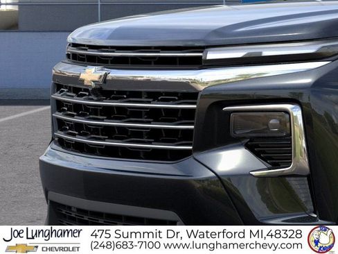 New 2026 Chevrolet Traverse LT w/ Driver Confidence Package AWD/4WD image 13