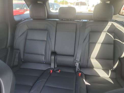 New 2025 Lincoln Nautilus Premier w/ Jet Appearance Package image 18