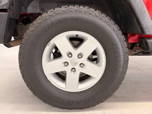 Used 2011 Jeep Wrangler Unlimited Sport AWD/4WD image 7