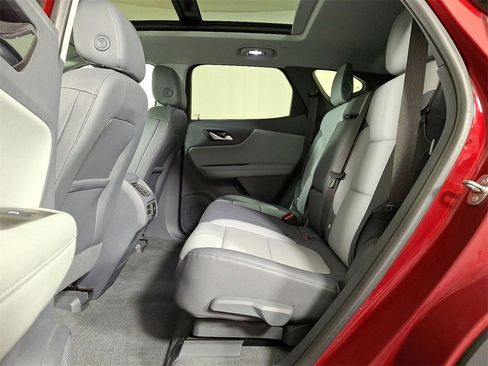 Used 2019 Chevrolet Blazer LT w/ Sun and Wheels Package image 13