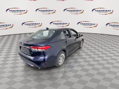 Used 2020 Toyota Corolla LE image 8