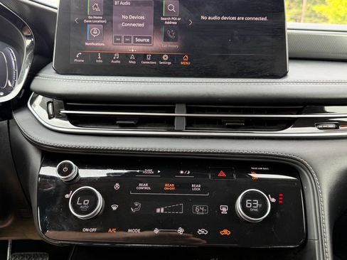 Used 2024 INFINITI QX60 Luxe AWD/4WD image 18