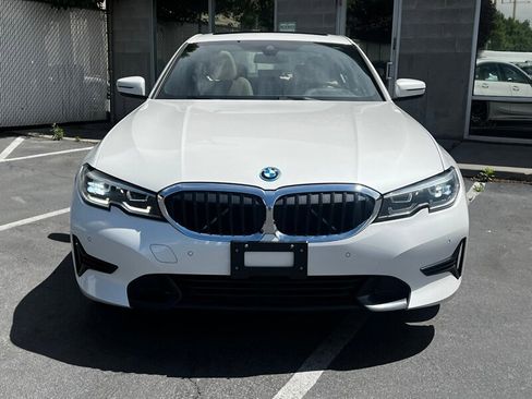 Used 2022 BMW 330e xDrive w/ Driving Assistance Package AWD/4WD image 2