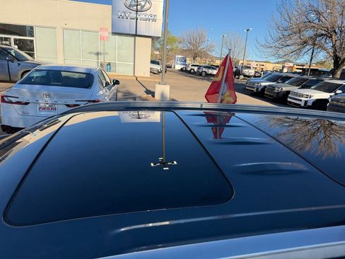 Used 2021 Hyundai Palisade Limited w/ Cargo Package image 25