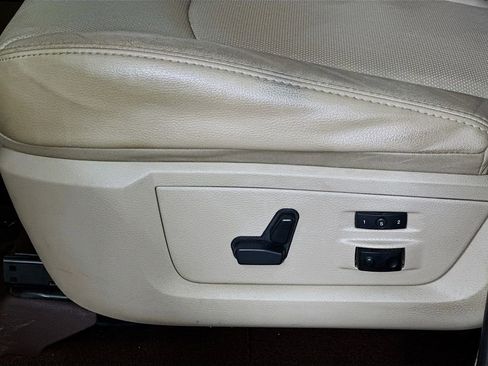 Used 2016 RAM 2500 Laramie image 23