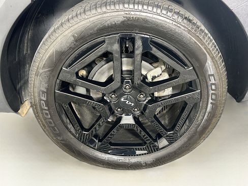 Used 2024 Kia Telluride EX X-Line AWD/4WD image 11