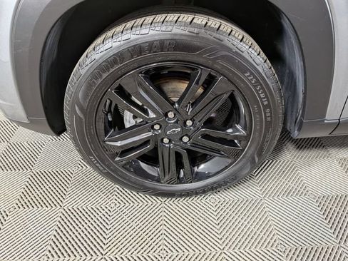 Used 2024 Chevrolet Trax ACTIV w/ Driver Confidence Package FWD image 33