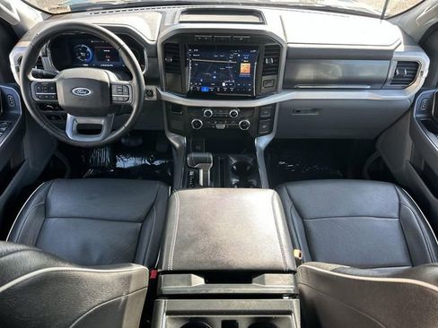 Used 2023 Ford F150 Lightning XLT image 19