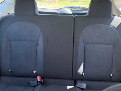 Used 2014 Nissan Rogue S image 20