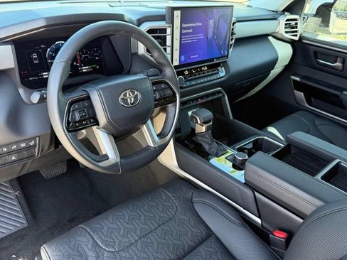 Used 2023 Toyota Tundra Limited w/ Power Package RWD image 11