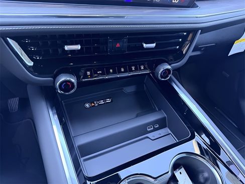 New 2026 Chevrolet Tahoe Premier image 20