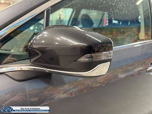 Used 2023 Subaru Outback Premium AWD/4WD image 14