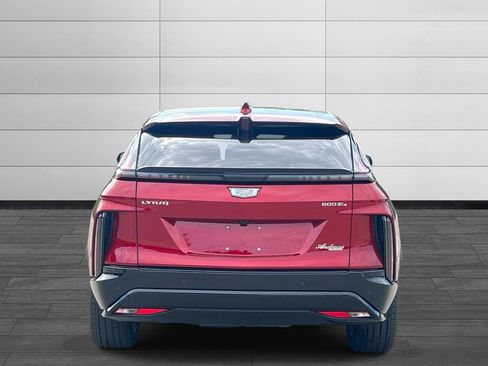 Certified 2024 Cadillac Lyriq Sport AWD/4WD image 4