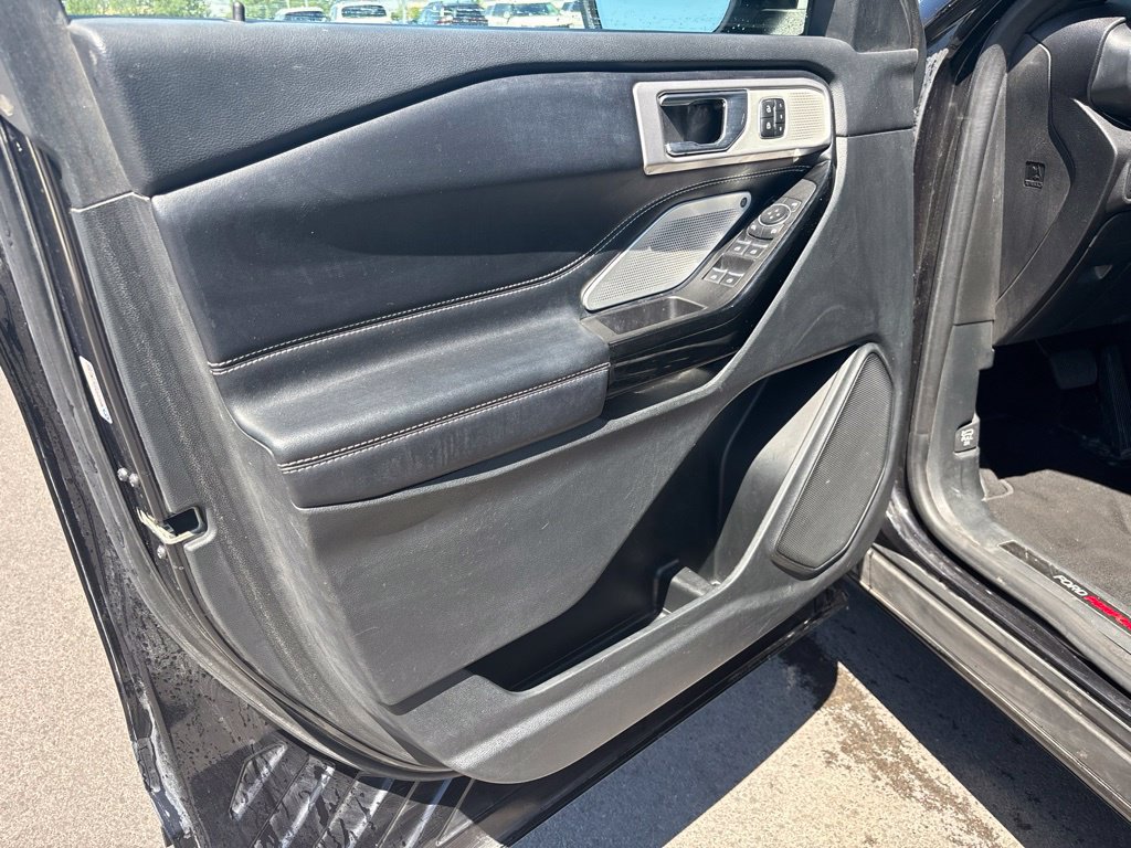 Used 2021 Ford Explorer ST w/ Equipment Group 401A AWD/4WD image 4