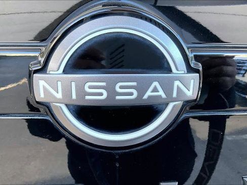 Certified 2023 Nissan Pathfinder SL w/ Lighting Package (N92) image 29