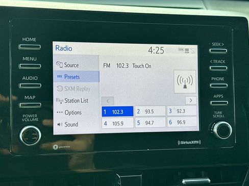 Certified 2022 Toyota Camry SE image 16