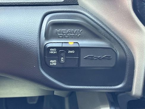 Used 2023 RAM 2500 Laramie AWD/4WD image 19
