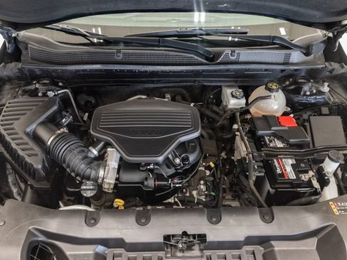 Used 2020 Chevrolet Blazer Premier w/ LPO, Floor Liner Package FWD image 3