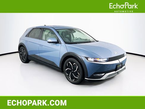 Used 2024 Hyundai Ioniq 5 SE image 1