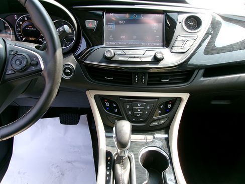 Used 2016 Buick Envision Premium image 17