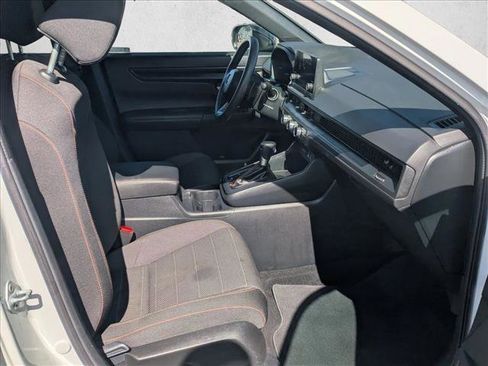 Certified 2024 Honda CR-V Sport image 18
