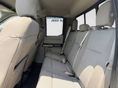 Used 2017 Ford F150 XLT w/ Equipment Group 302A Luxury AWD/4WD image 9