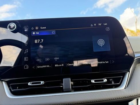 New 2026 Chevrolet Equinox LT w/ Convenience Package II image 21