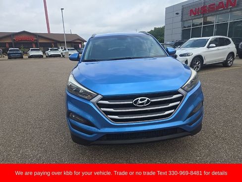 Used 2018 Hyundai Tucson SEL FWD image 2